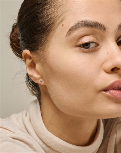 Enamel Copenhagen - Clara Studs - Guldfarvet